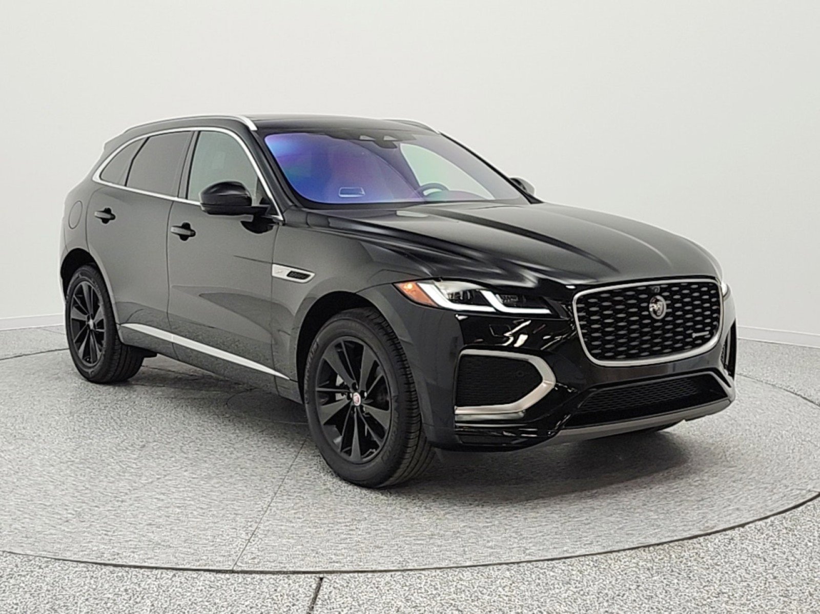 Used 2021 Jaguar F-PACE R-Dynamic S AWD/4WD image 3