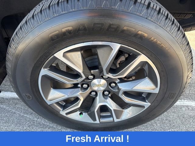 Used 2023 Chevrolet Silverado 1500 LT w/ Protection Package RWD image 17