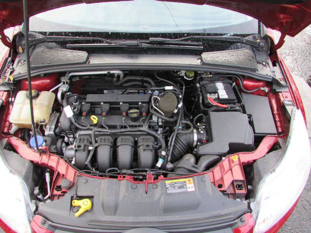 Used 2014 Ford Focus SE w/ Equipment Group 201A image 17