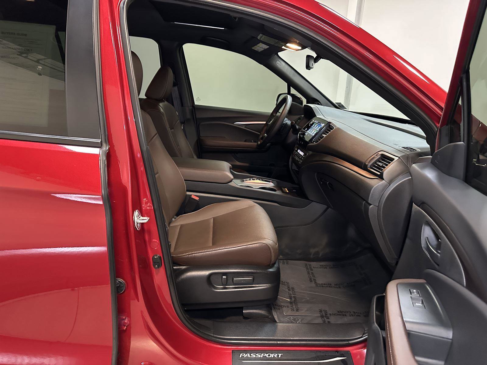 Certified 2024 Honda Passport EX-L image 39