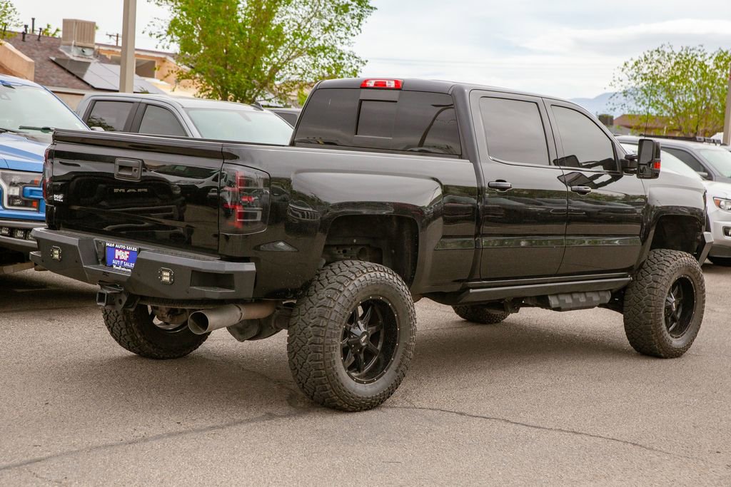 Used 2019 Chevrolet Silverado 2500 LTZ w/ Duramax Plus Package AWD/4WD image 4
