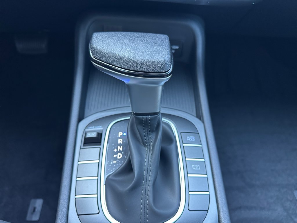 New 2027 Hyundai Kona SE FWD image 18