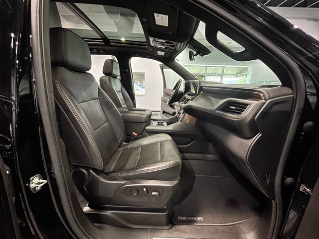 Used 2022 Chevrolet Tahoe High Country AWD/4WD image 13