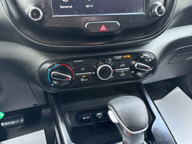 Used 2022 Kia Soul LX image 33