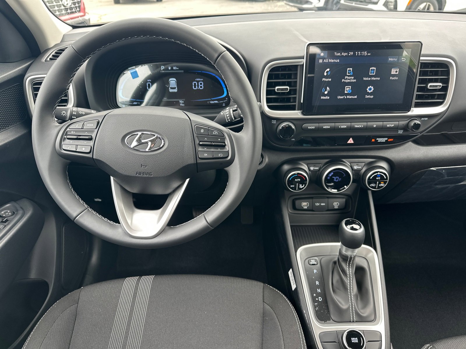 New 2025 Hyundai Venue SEL image 16