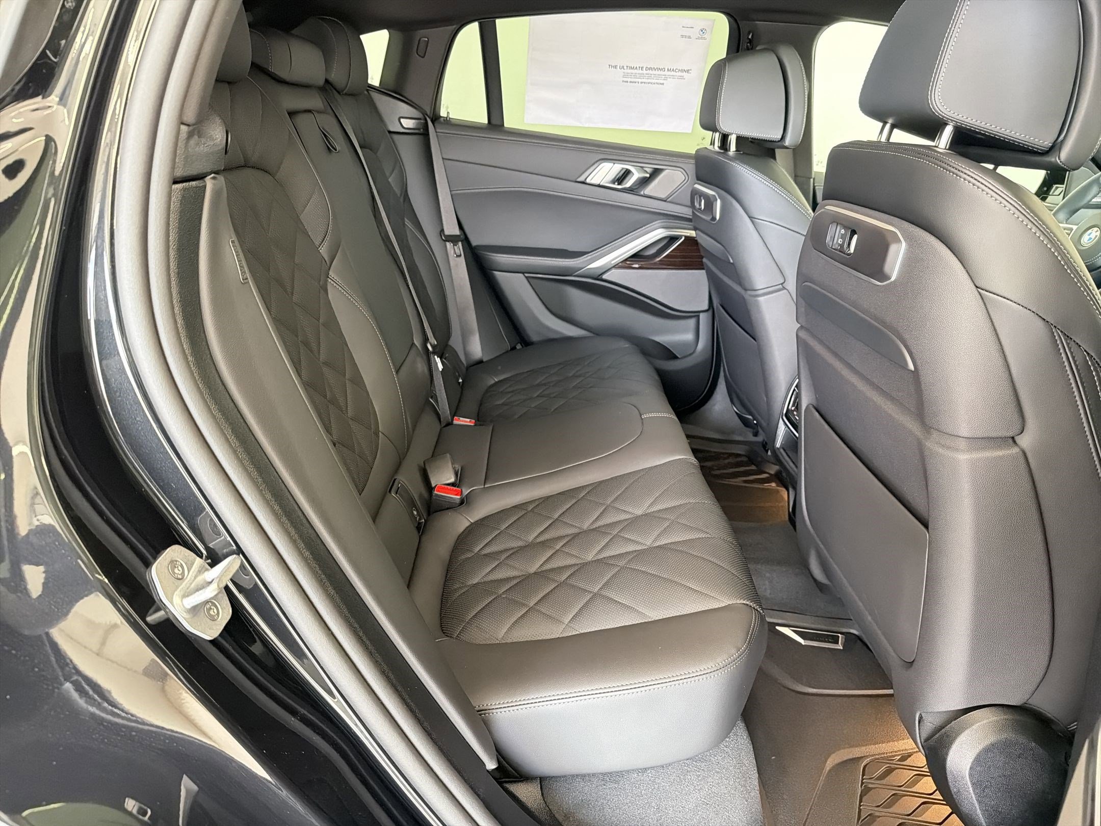 New 2026 BMW X6 xDrive40i image 30