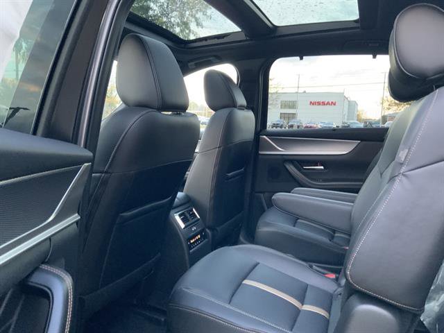 New 2025 MAZDA CX-90 Plug-In Hybrid w/ Premium Plus image 7