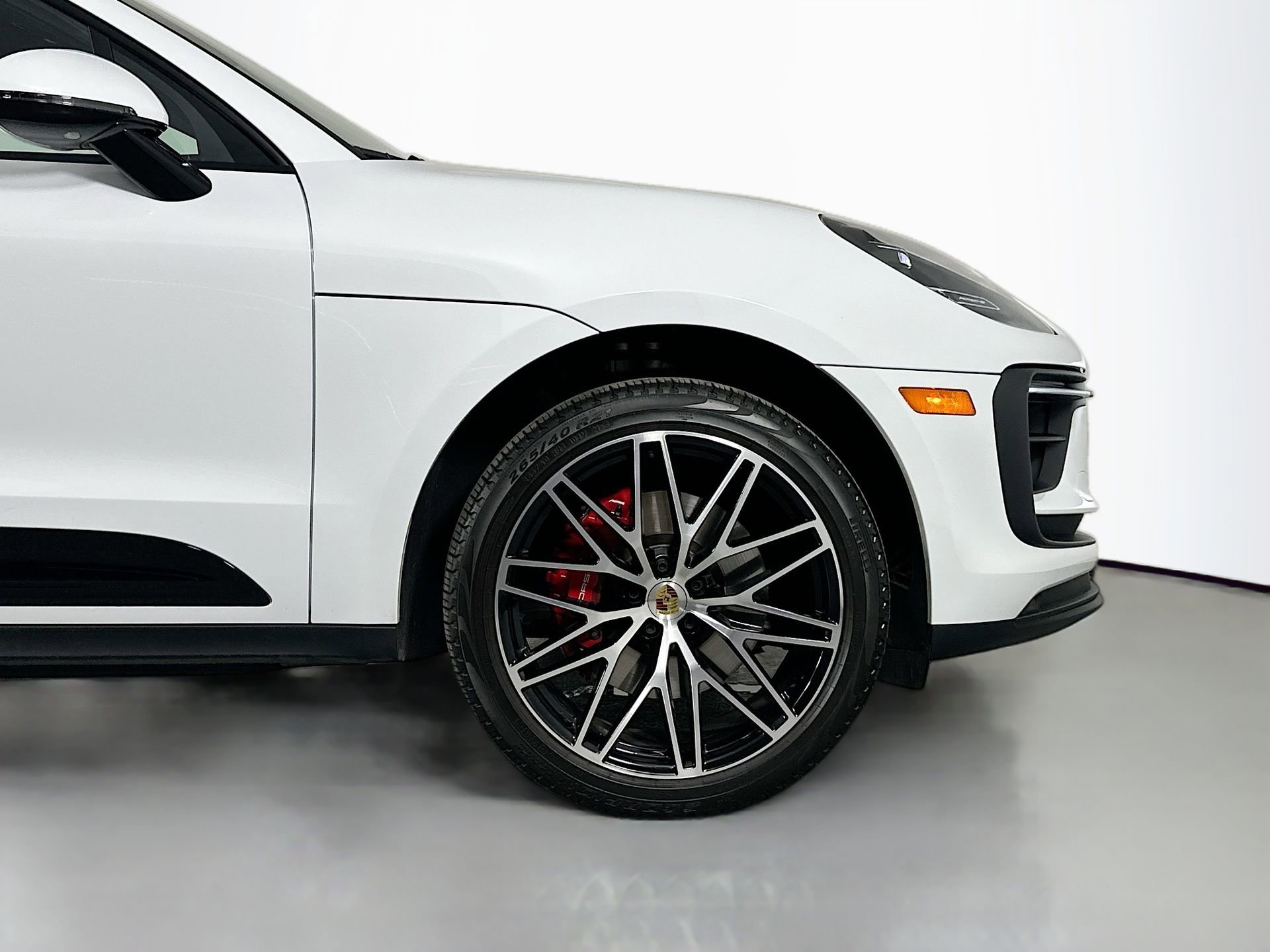 Certified 2024 Porsche Macan S image 14