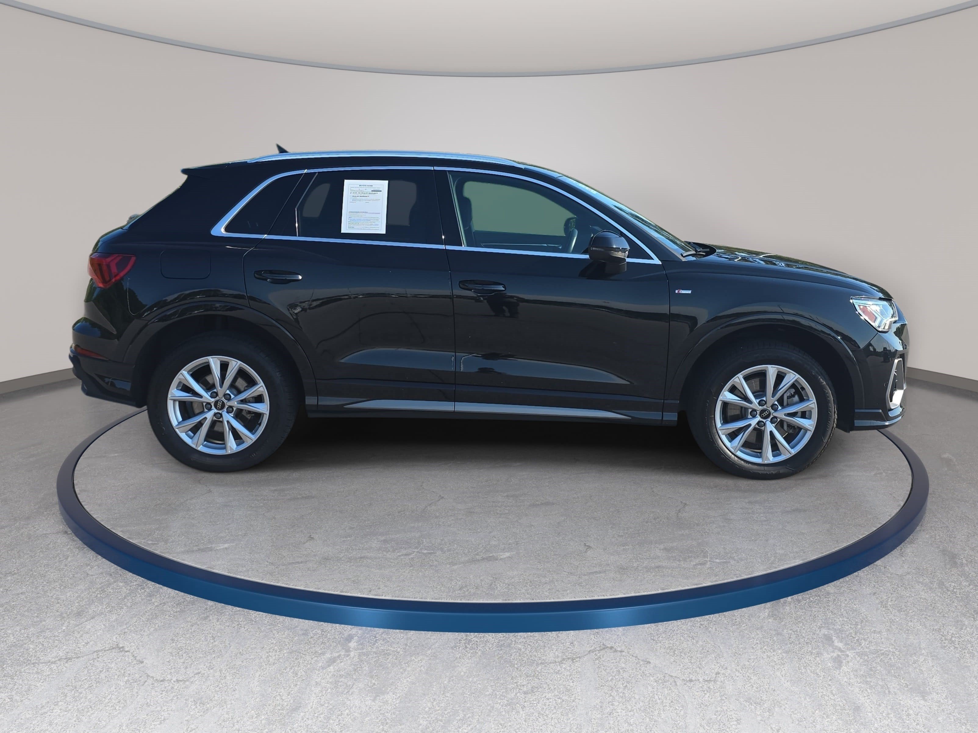 Used 2025 Audi Q3 2.0T Premium AWD/4WD image 4