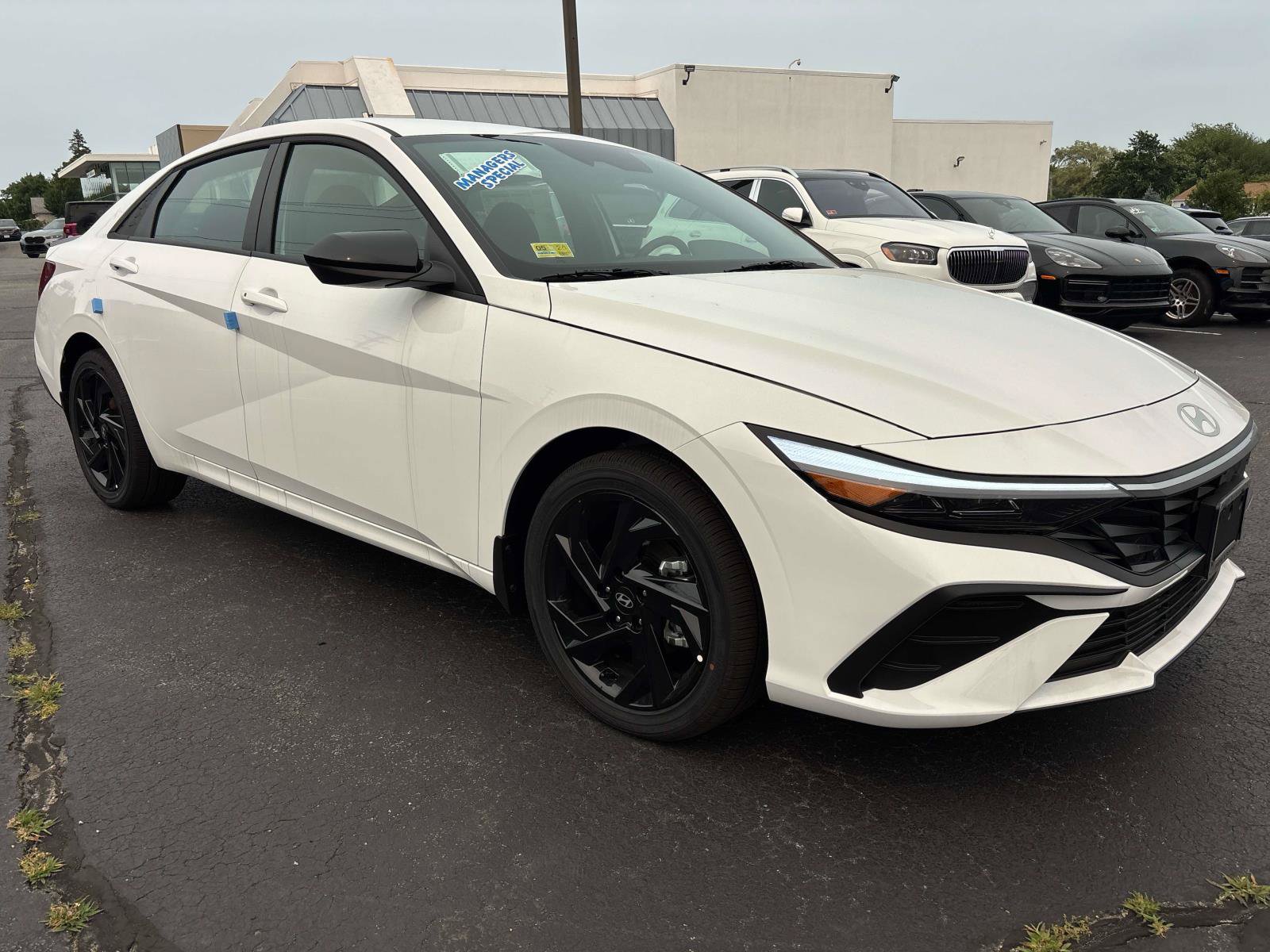 Certified 2026 Hyundai Elantra SEL FWD image 6