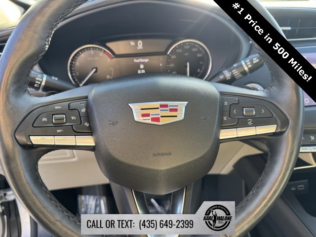 Used 2022 Cadillac XT4 Luxury w/ Cold Weather Package image 13