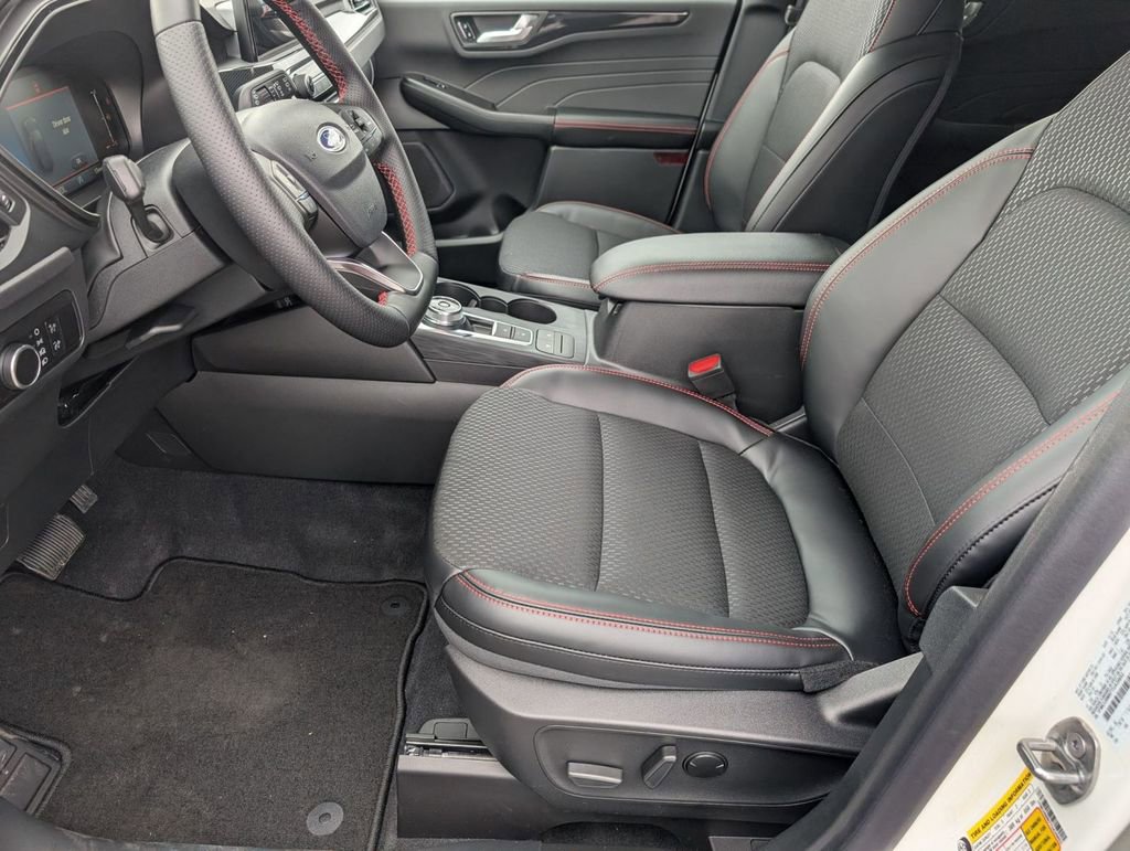 New 2026 Ford Escape ST-Line w/ Cold Weather Package image 20