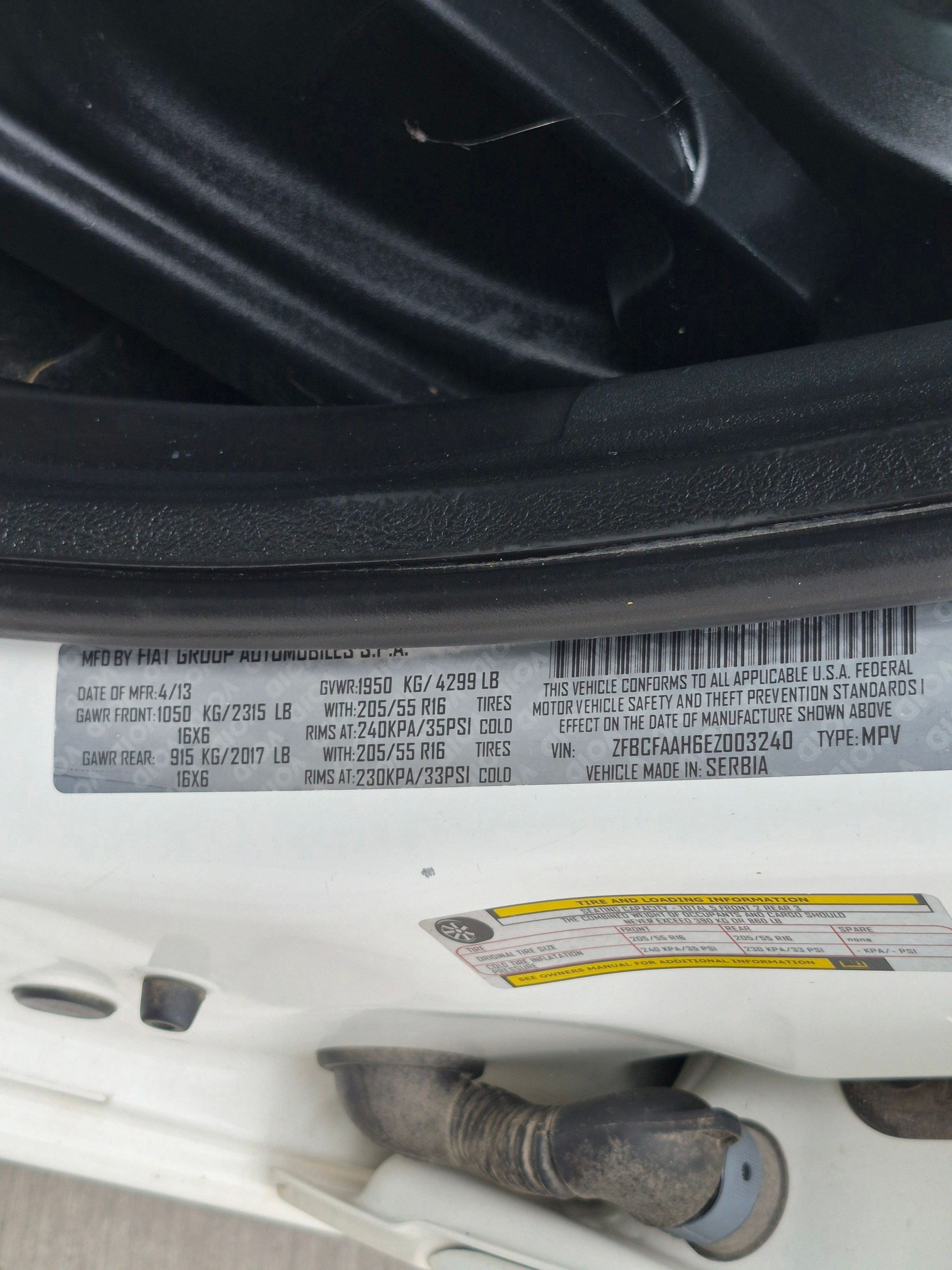 Used 2014 FIAT 500L Pop FWD image 31