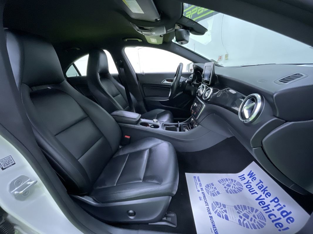 Used 2015 Mercedes-Benz CLA 250 4MATIC image 27
