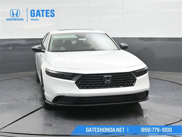 New 2025 Honda Accord SE image 5