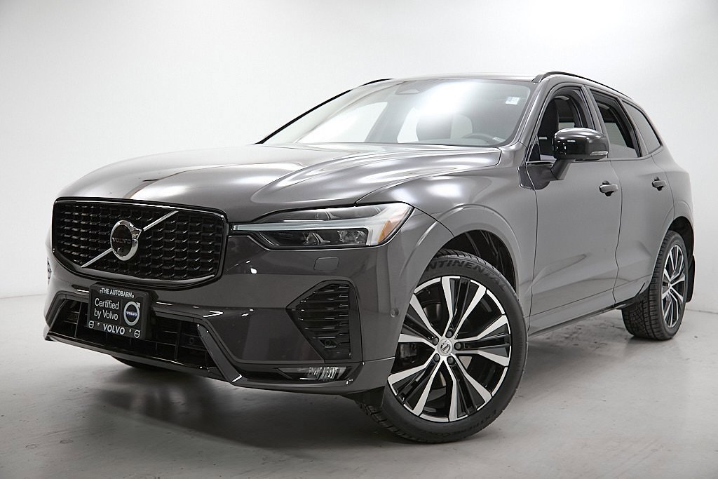 Certified 2023 Volvo XC60 B5 Ultimate w/ Climate Package image 2