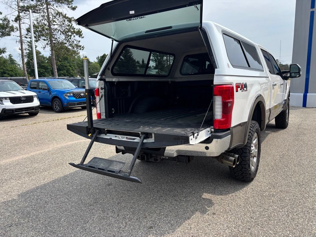 Used 2017 Ford F250 King Ranch w/ King Ranch Ultimate Package AWD/4WD image 9