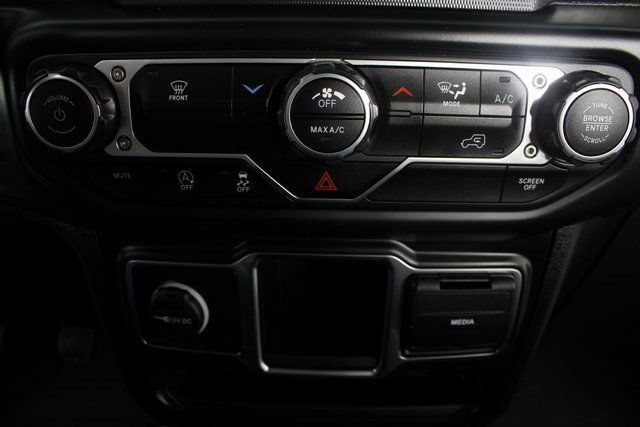 Used 2023 Jeep Gladiator Sport image 6