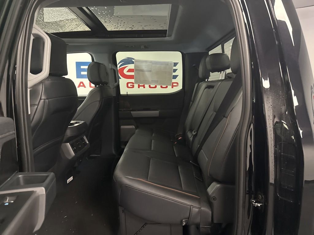 New 2026 Ford F250 4x4 Crew Cab Super Duty image 27
