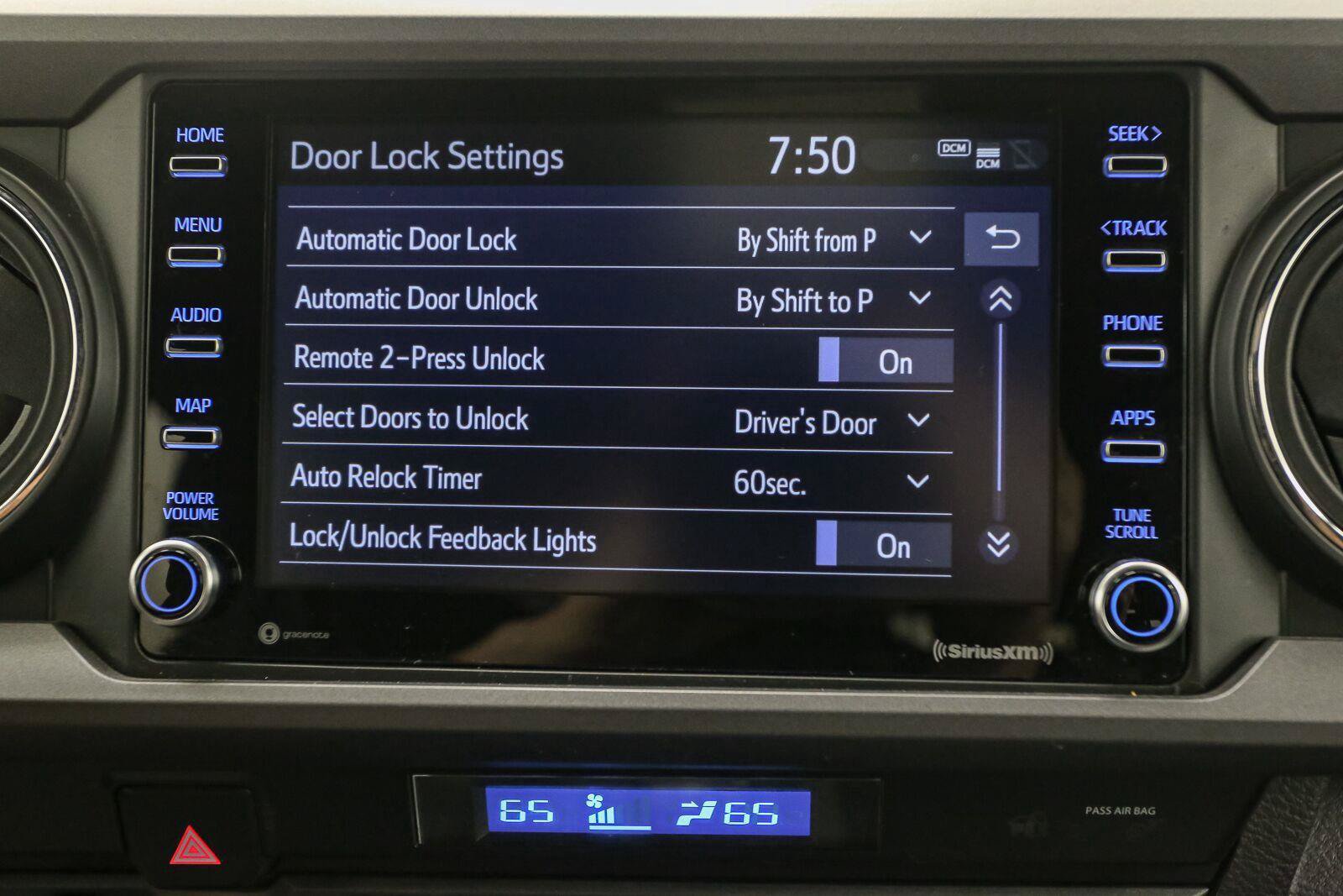 Used 2023 Toyota Tacoma TRD Sport AWD/4WD image 26