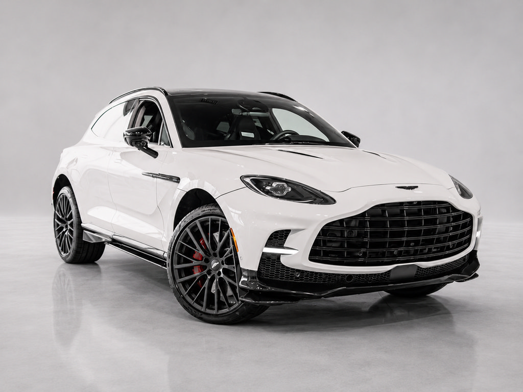 New 2026 Aston Martin DBX 707 AWD/4WD image 1