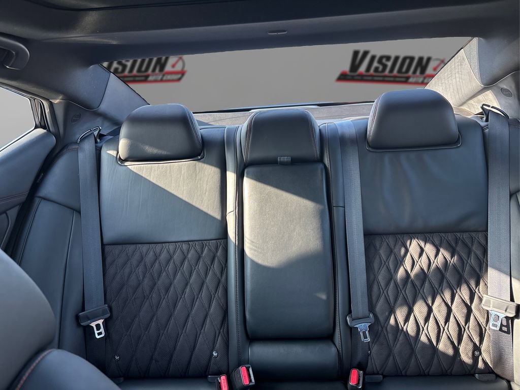 Used 2019 Nissan Maxima SR w/ Premium Package image 18