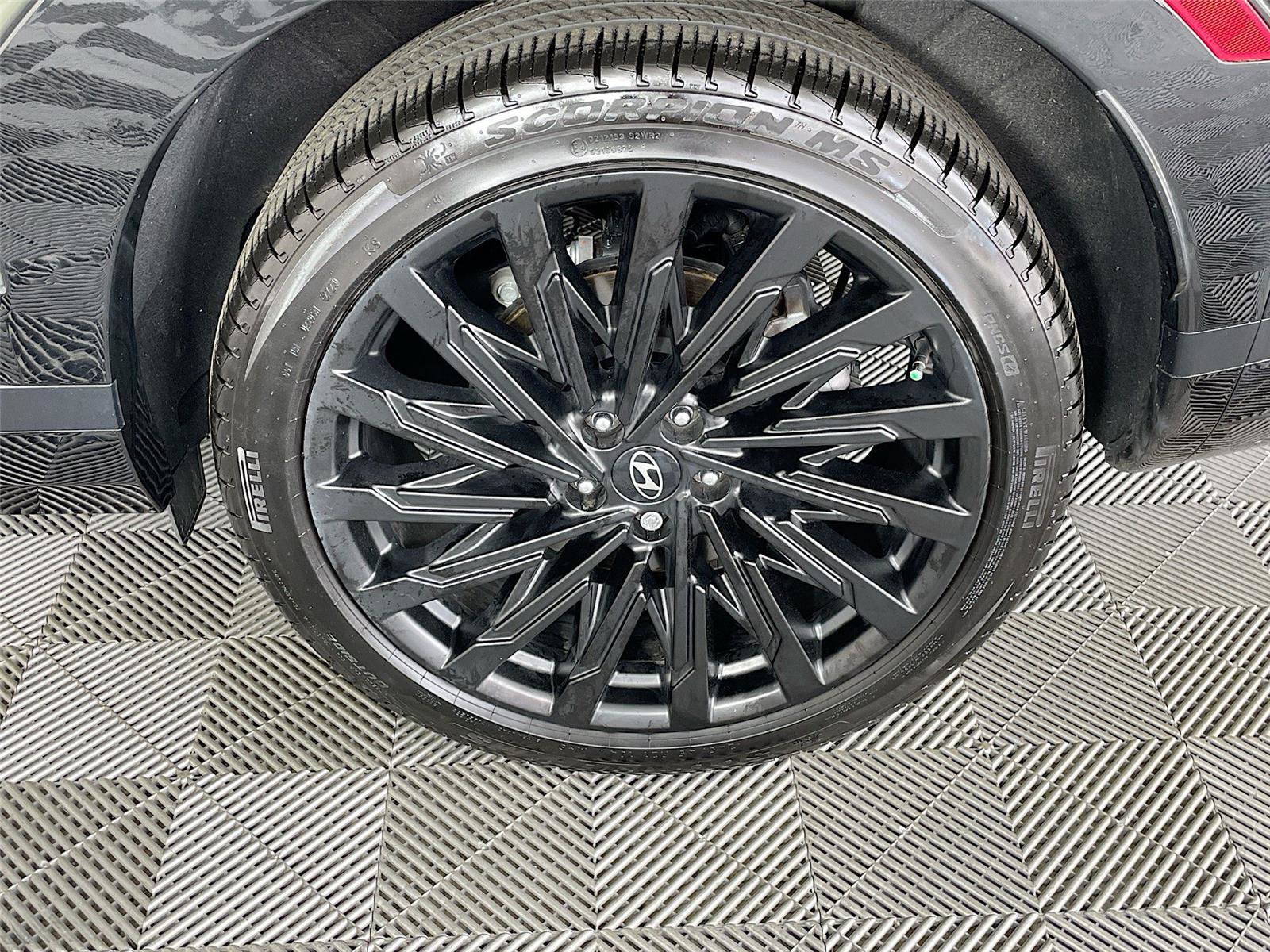 Used 2025 Hyundai Santa Fe Calligraphy image 37