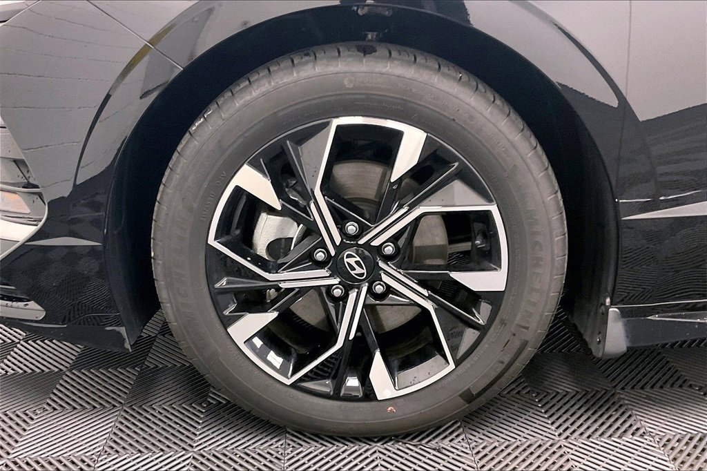 Certified 2024 Hyundai Sonata SEL image 6