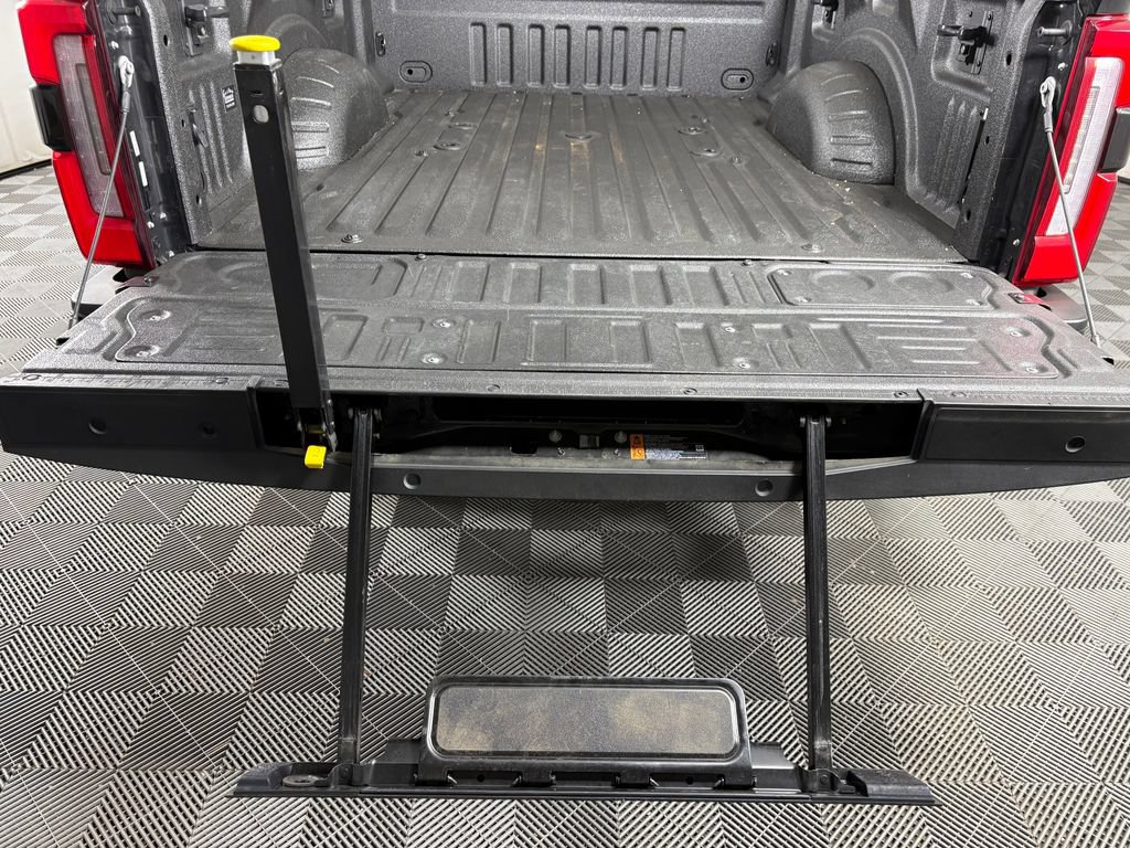 Certified 2023 Ford F350 Platinum w/ FX4 Off-Road Package AWD/4WD image 34