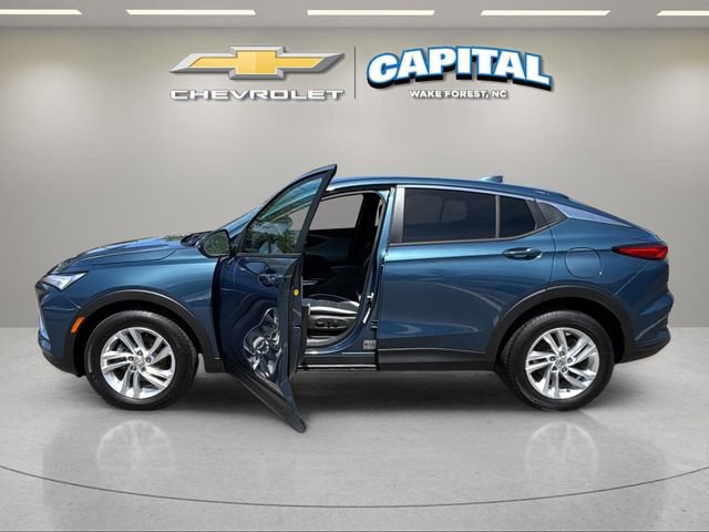 Used 2024 Buick Envista Preferred w/ Convenience I Package image 9