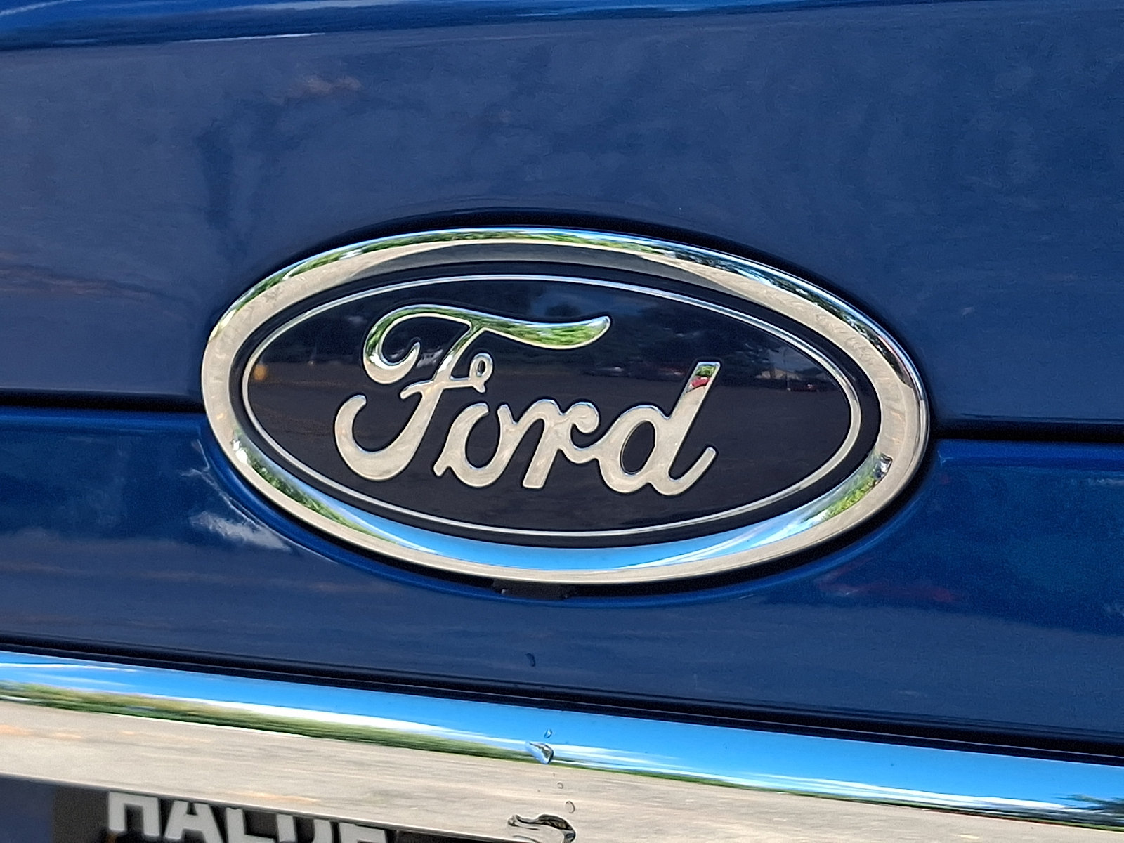 Used 2017 Ford Fusion S FWD image 28