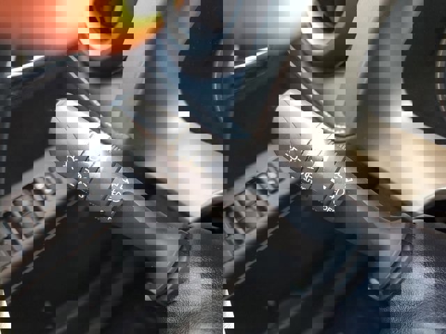 Used 2018 Toyota RAV4 XLE image 25