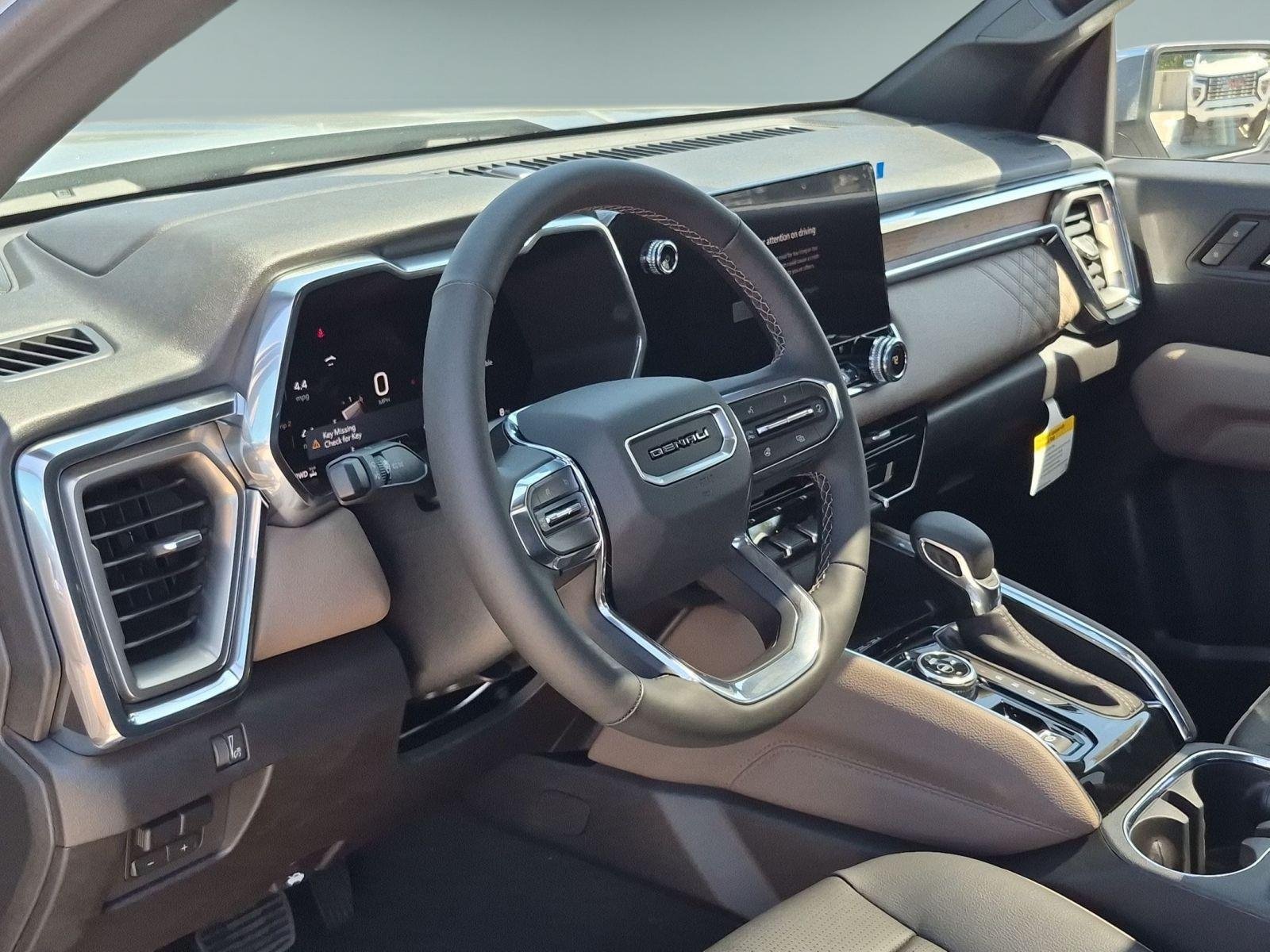 New 2026 GMC Canyon Denali AWD/4WD image 9