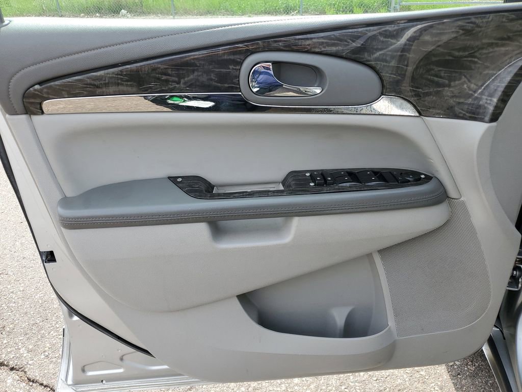 Used 2013 Buick Enclave Convenience FWD image 19