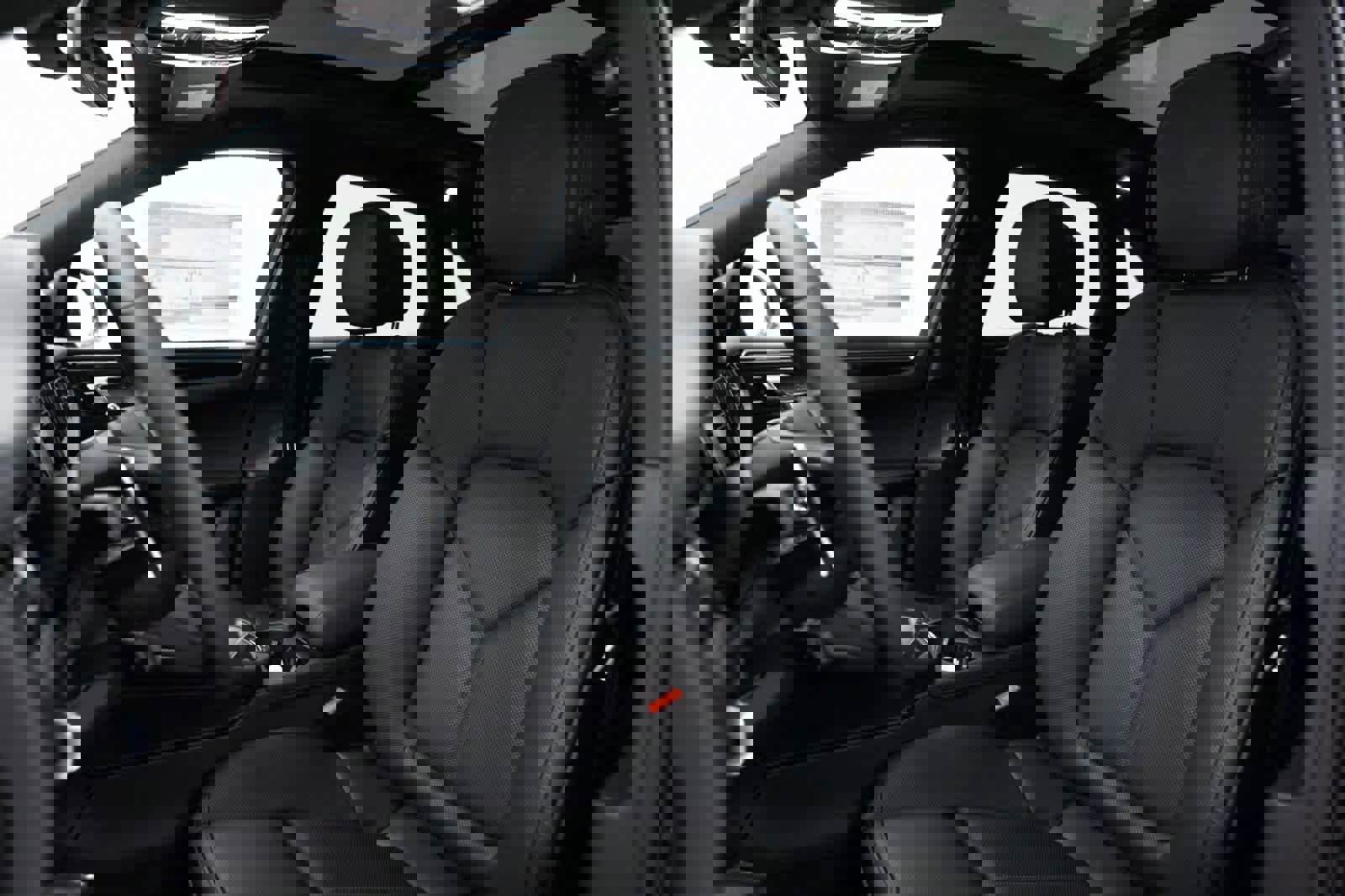 Certified 2025 Porsche Macan image 5