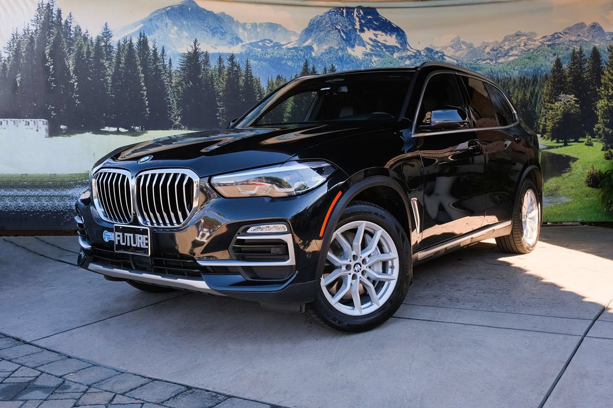 Used 2021 BMW X5 xDrive45e w/ Premium Package 2 AWD/4WD image 1