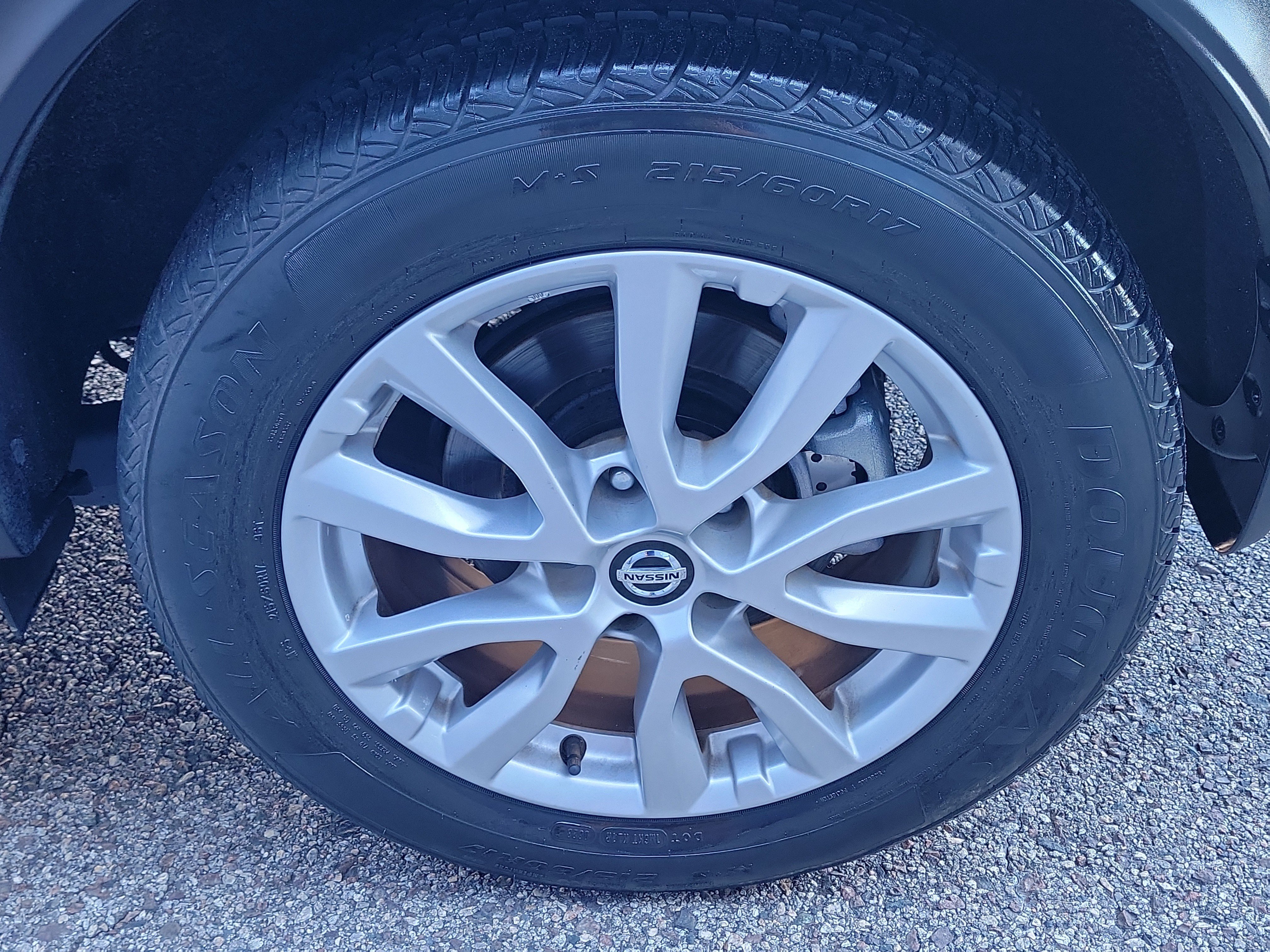 Certified 2021 Nissan Rogue Sport SV w/ Technology Package FWD image 8