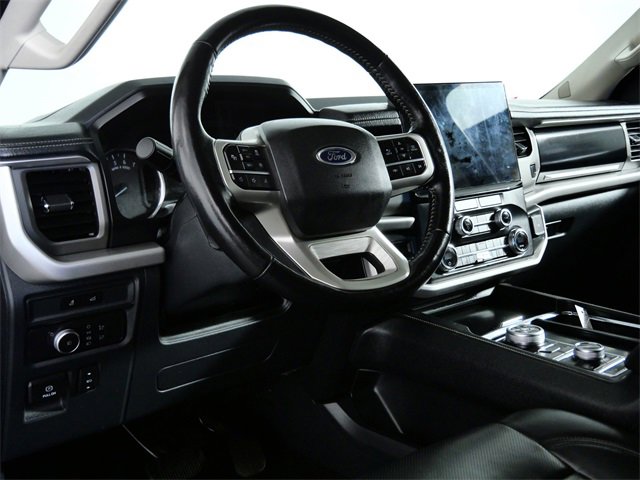 Certified 2022 Ford Expedition XLT image 16