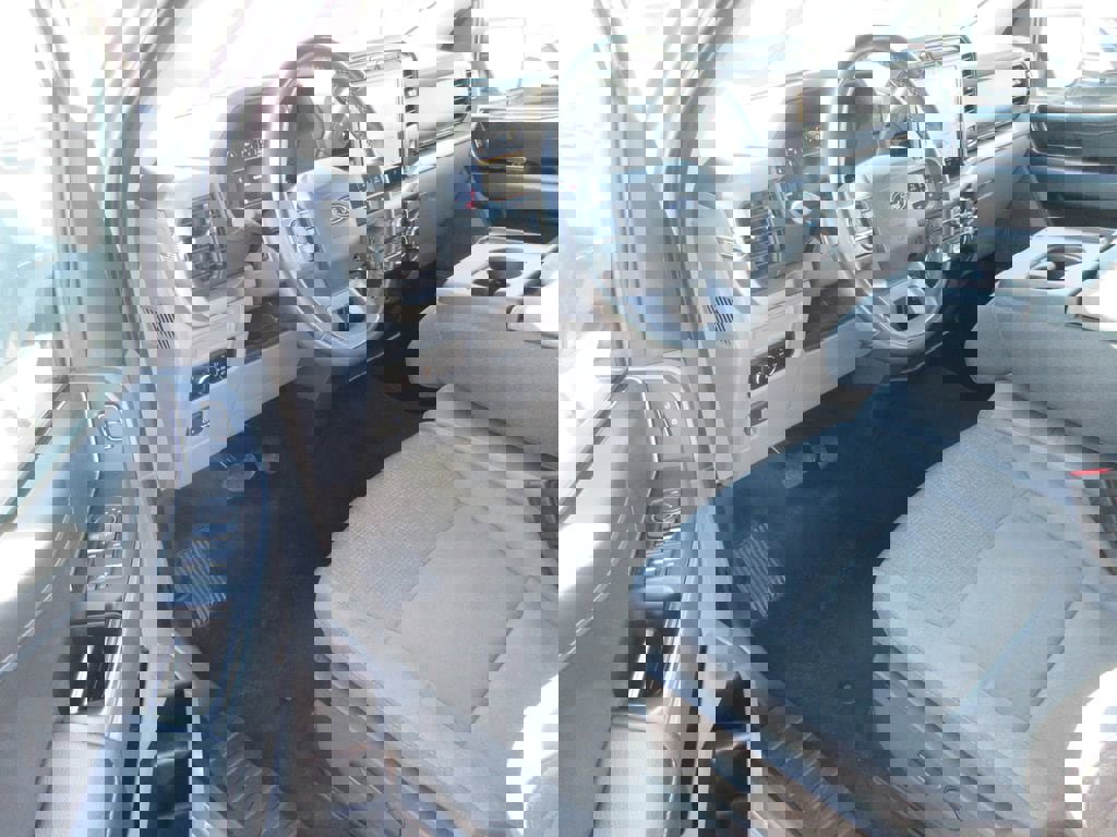 Used 2024 Ford F150 XLT image 15