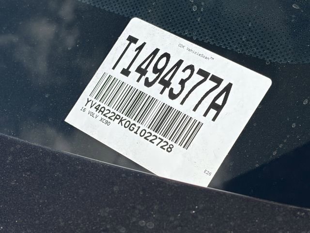 Used 2016 Volvo XC90 T6 Momentum w/ Momentum Plus Package AWD/4WD image 11