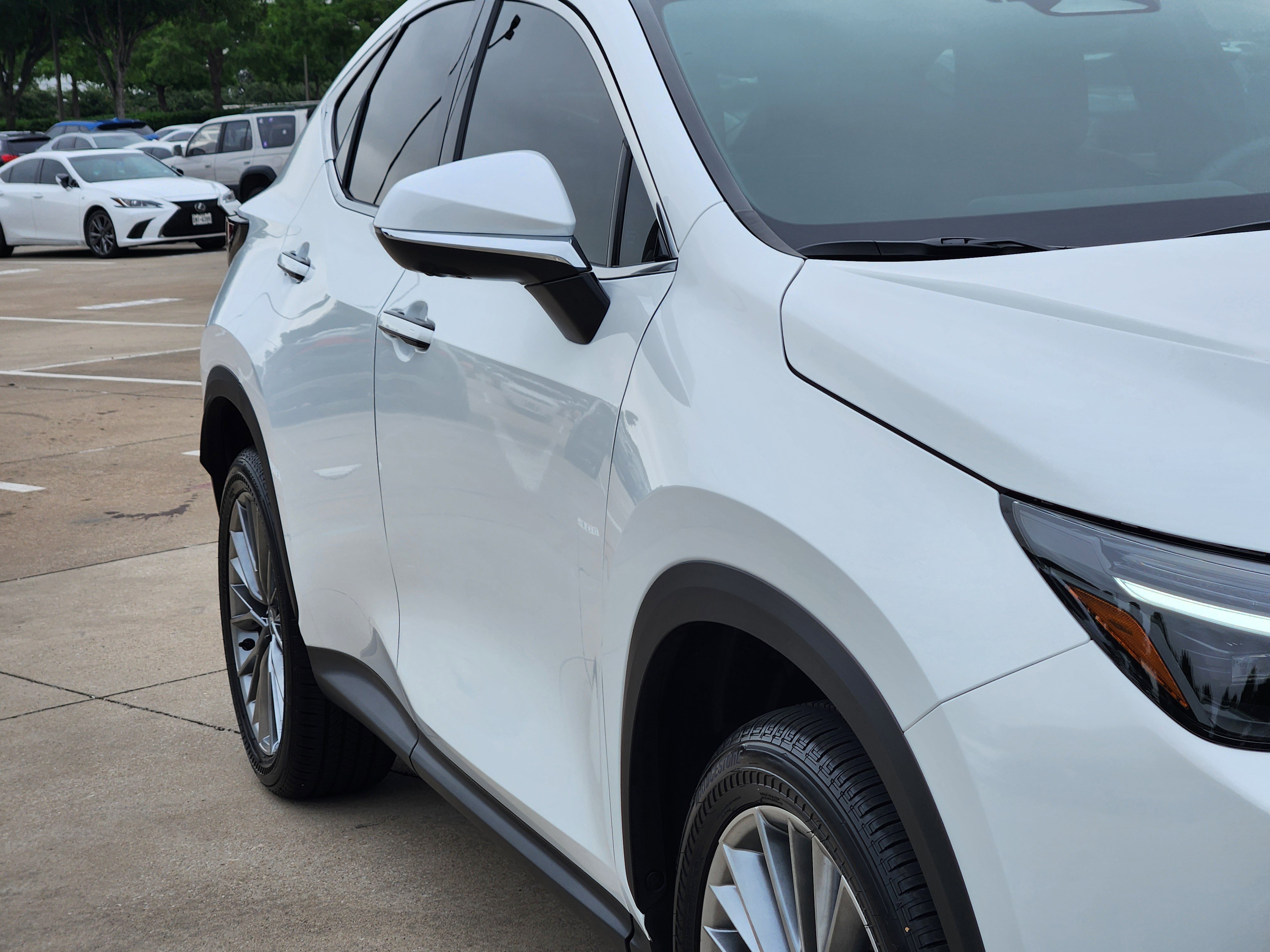 Used 2026 Lexus NX 350 AWD w/ Accessory Package (Z1) image 8