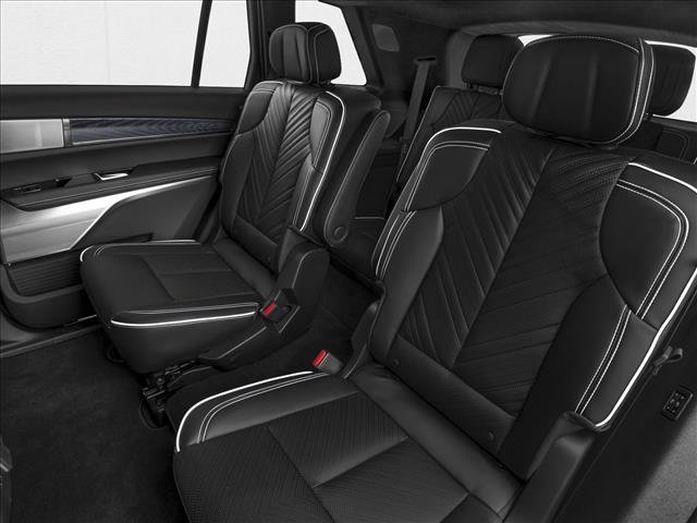 New 2027 Cadillac Vistiq Platinum AWD/4WD image 9