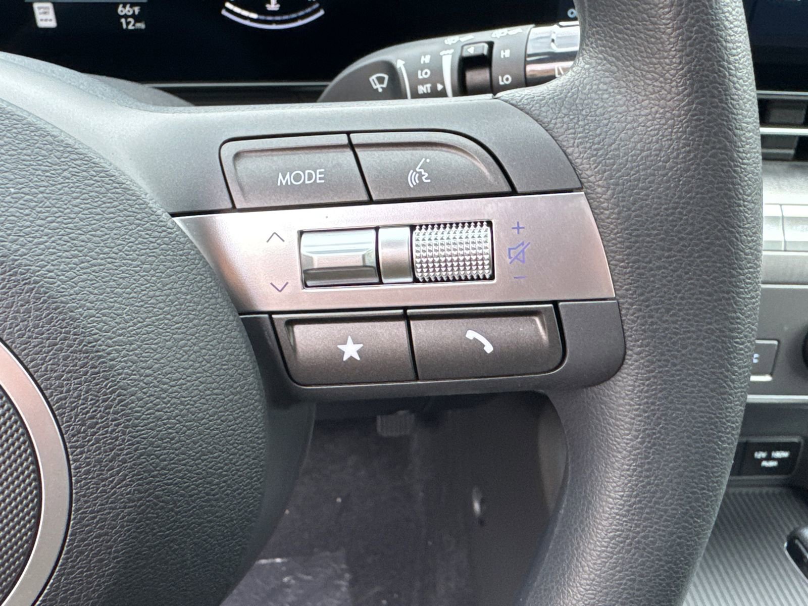 New 2026 Hyundai Kona SE image 26