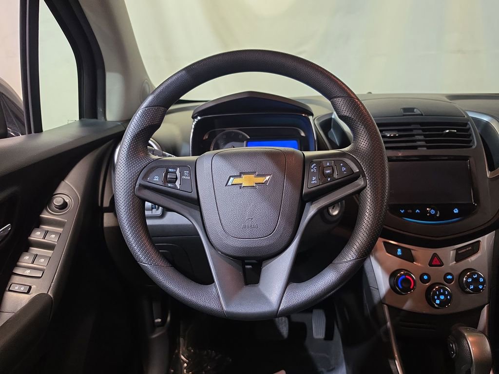 Used 2015 Chevrolet Trax LT w/ LPO, Protection Package AWD/4WD image 11