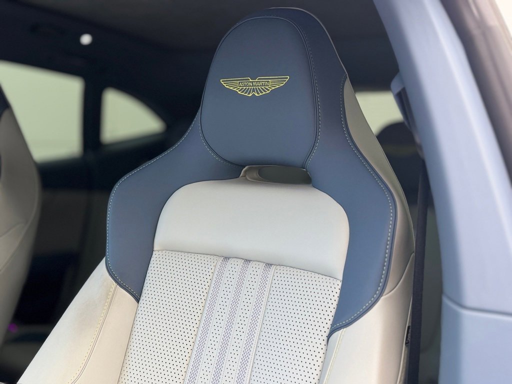 New 2025 Aston Martin DBX 707 image 5