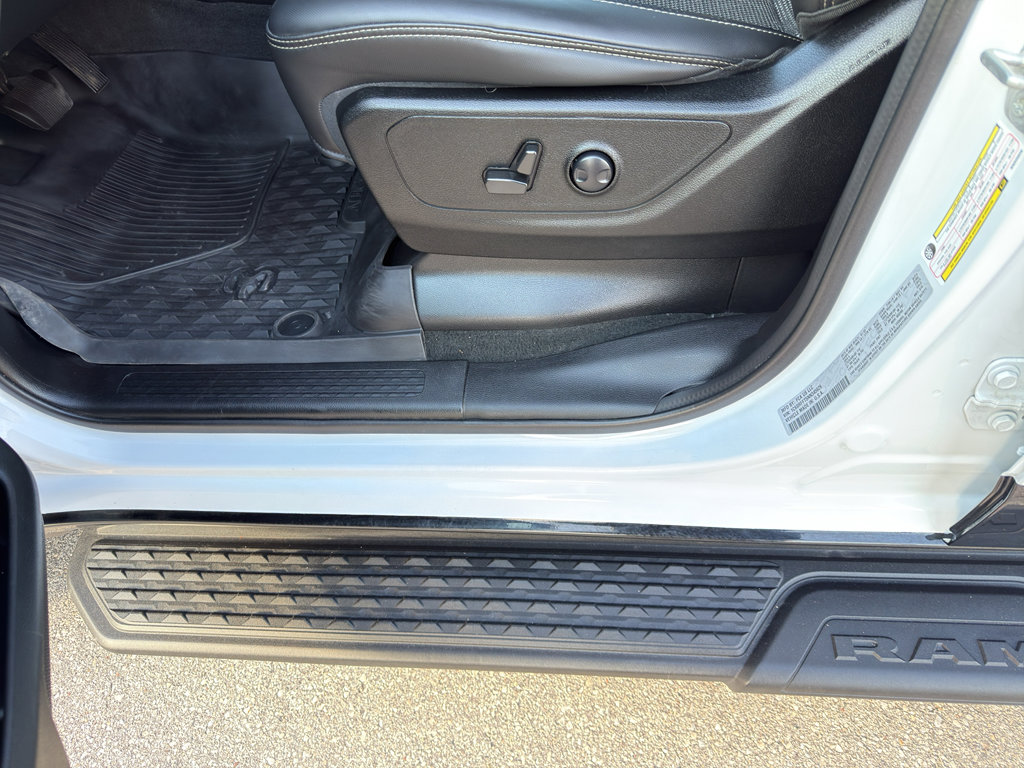 Used 2022 RAM 1500 Big Horn image 16