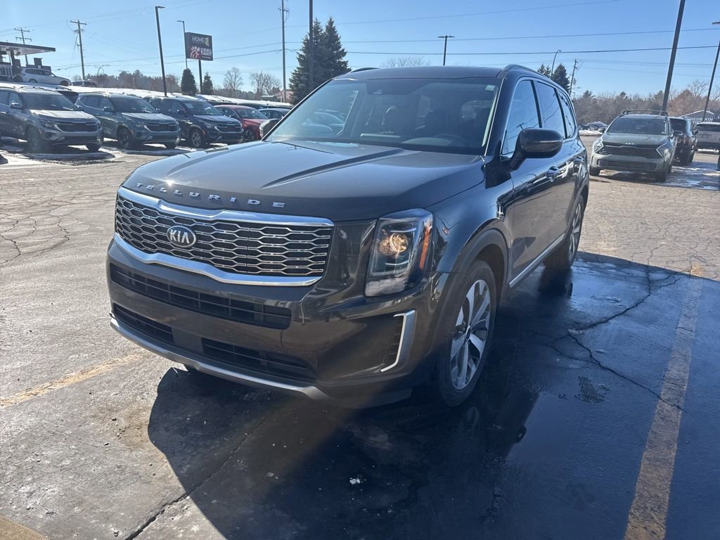 Used 2020 Kia Telluride S w/ S 8 Passenger Seating Package image 5