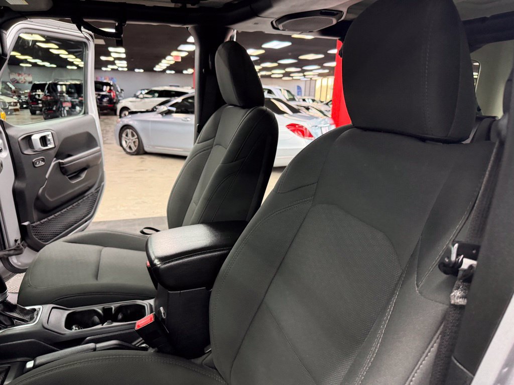 Used 2019 Jeep Wrangler Unlimited Sport S AWD/4WD image 34
