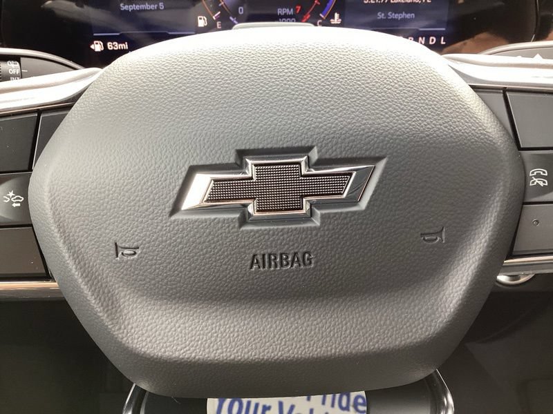 New 2027 Chevrolet Traverse Z71 w/ Enhanced Driving Package AWD/4WD image 32