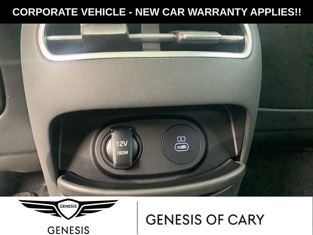 Used 2025 Genesis G90 3.5T AWD/4WD image 23